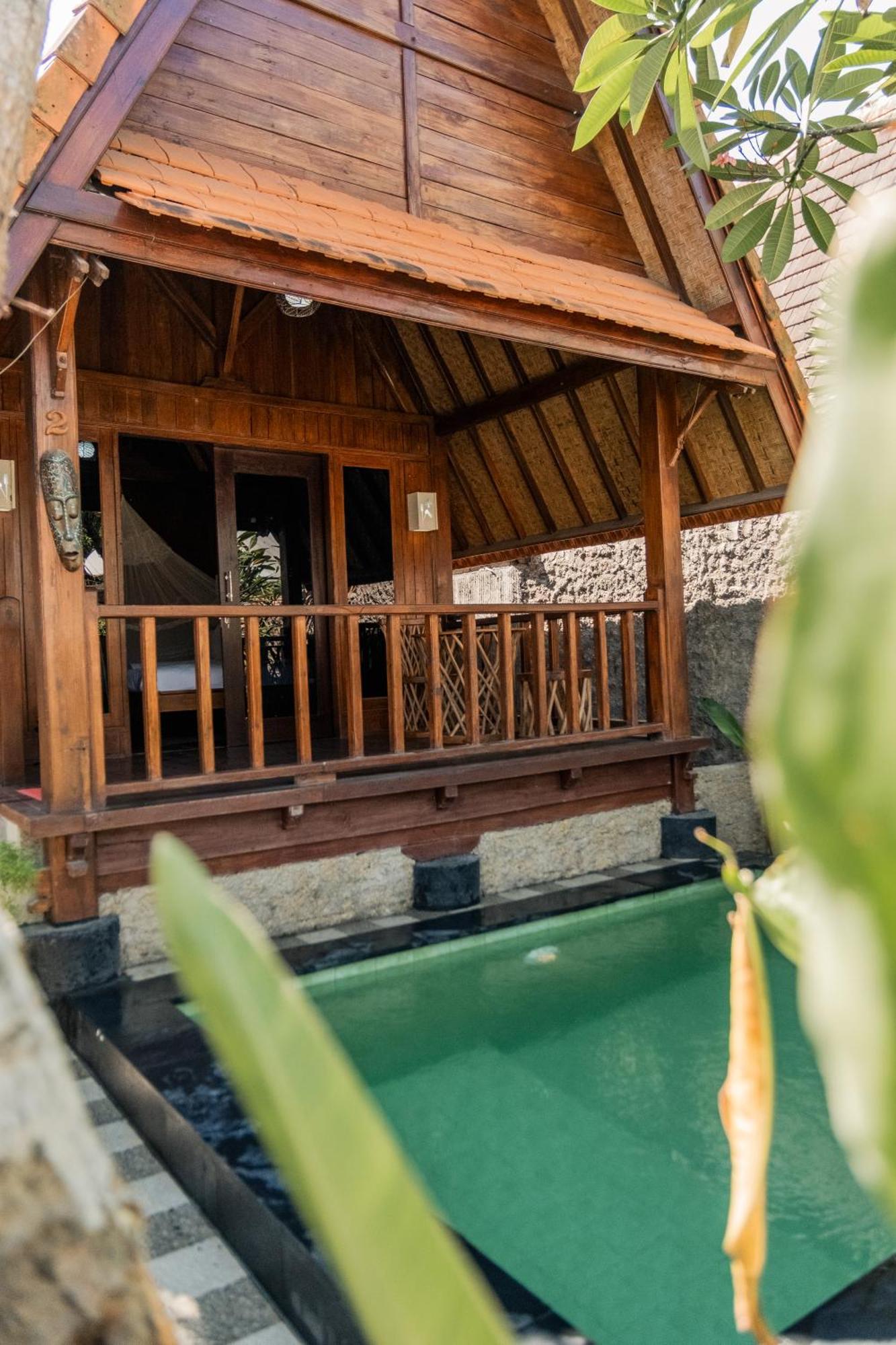 Yoki'S Bungalow Kuta  Luaran gambar