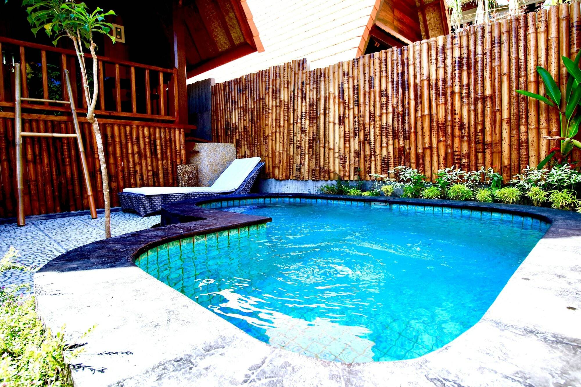 Yoki'S Bungalow Kuta  Luaran gambar